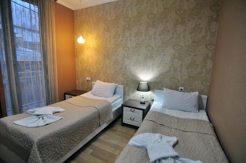 Renaissance Hotel Tbilisi Exterior foto